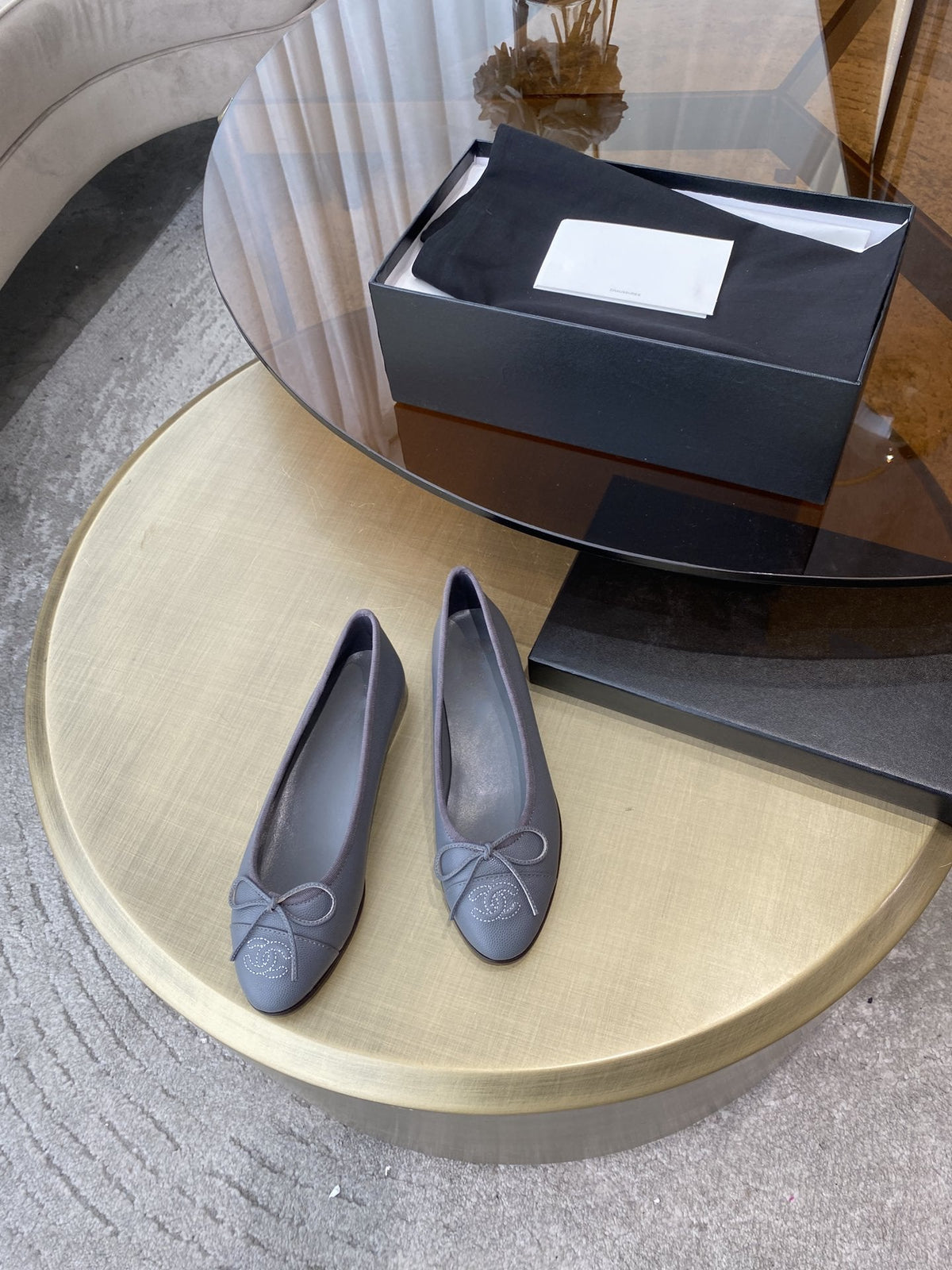 CHANEL BALLET FLATS GREY GRAINED CALFSKIN
