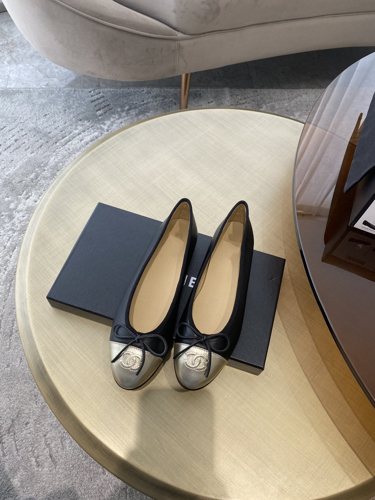 CHANEL BALLET FLATS BLACK LIGHT GOLD LAMBSKIN