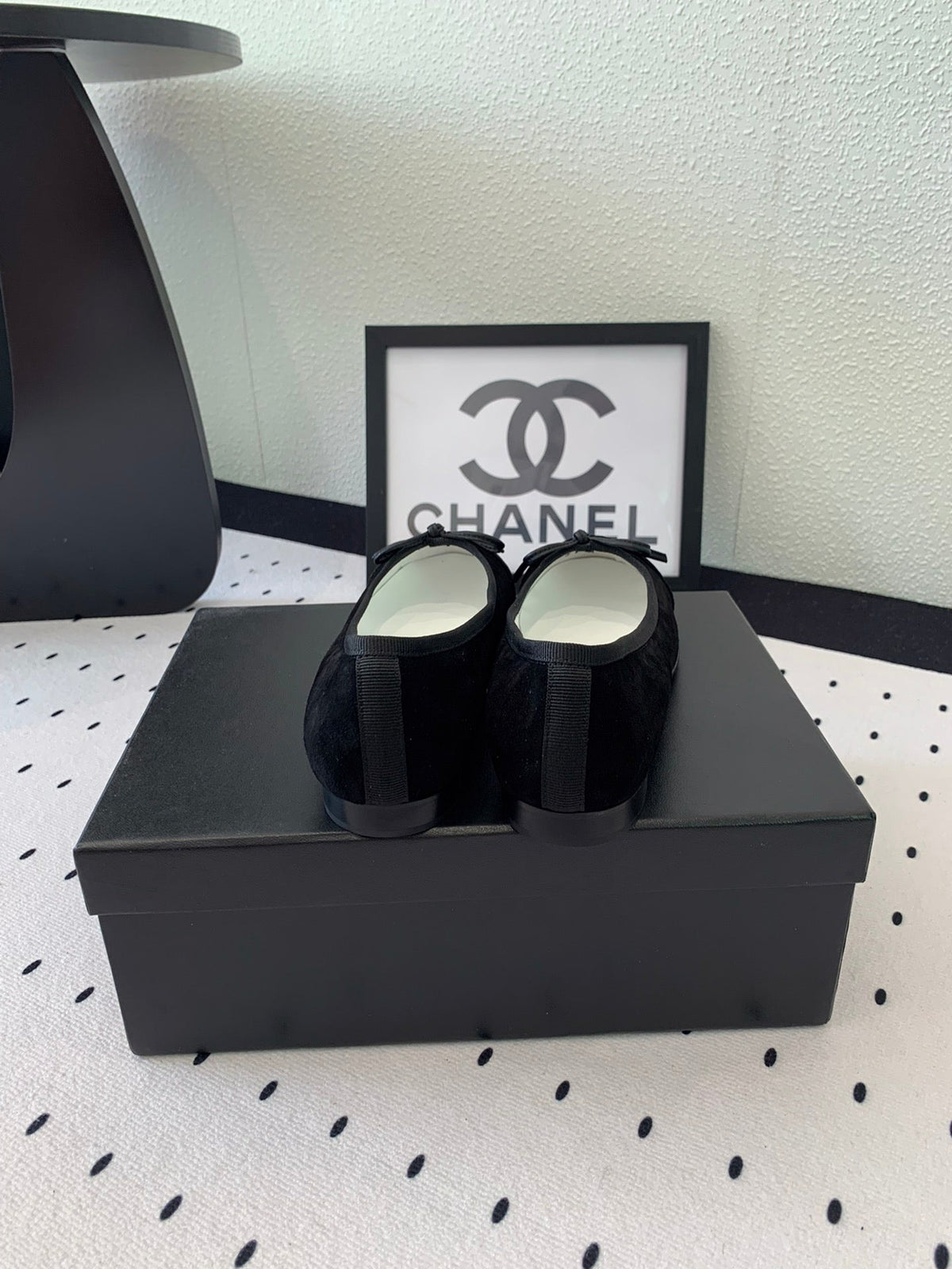 CHANEL BALLET FLAT BLACK VELVET