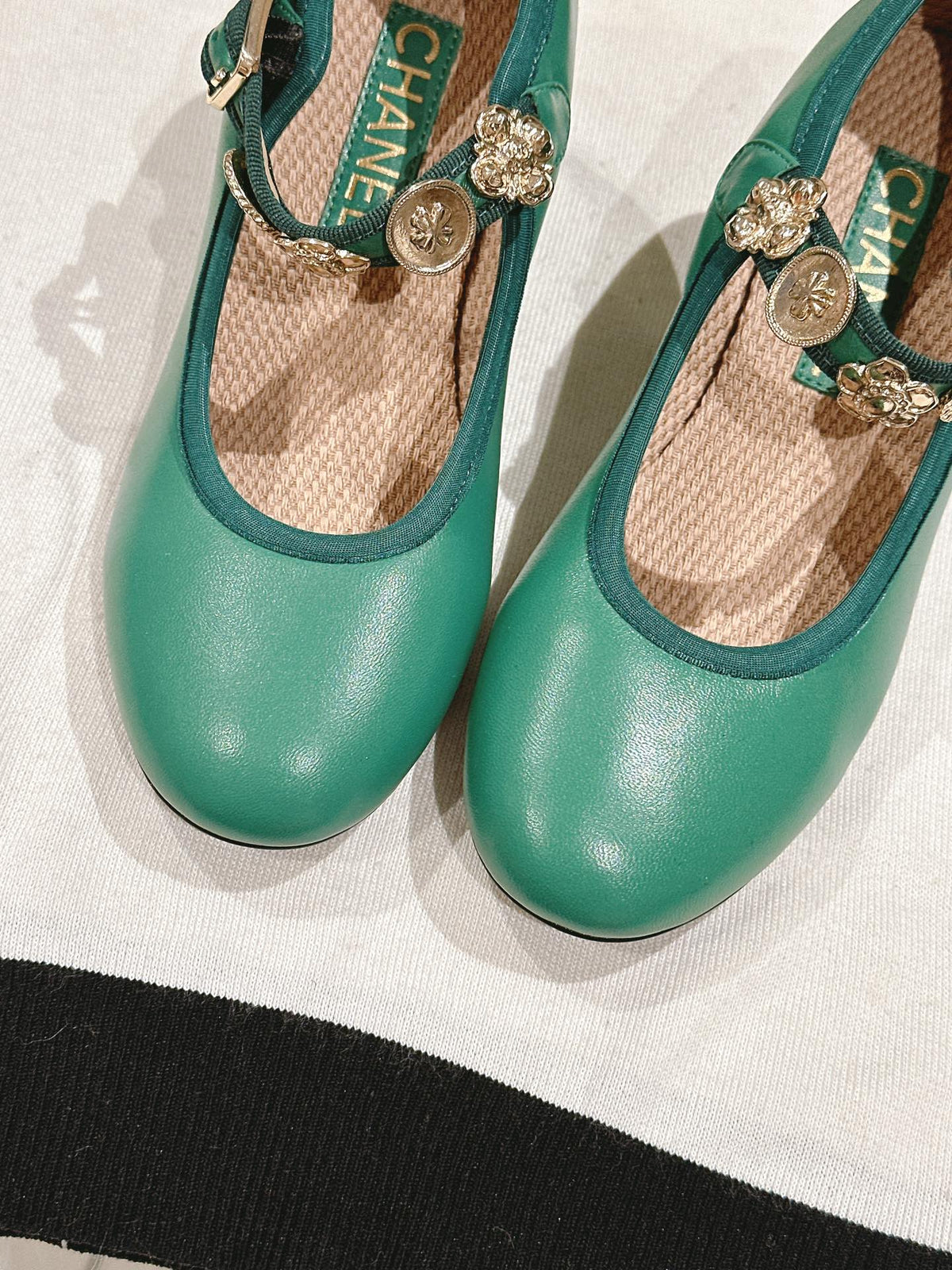 CHANEL HIGH MARY JANE SEA GREEN LAMBSKIN
