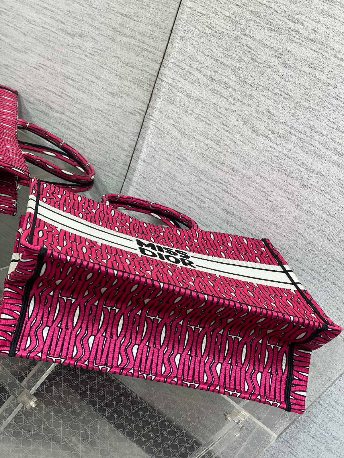 DIOR MISS LARGE TOTE 42 IN MAGENTA PURPLE CANVAS