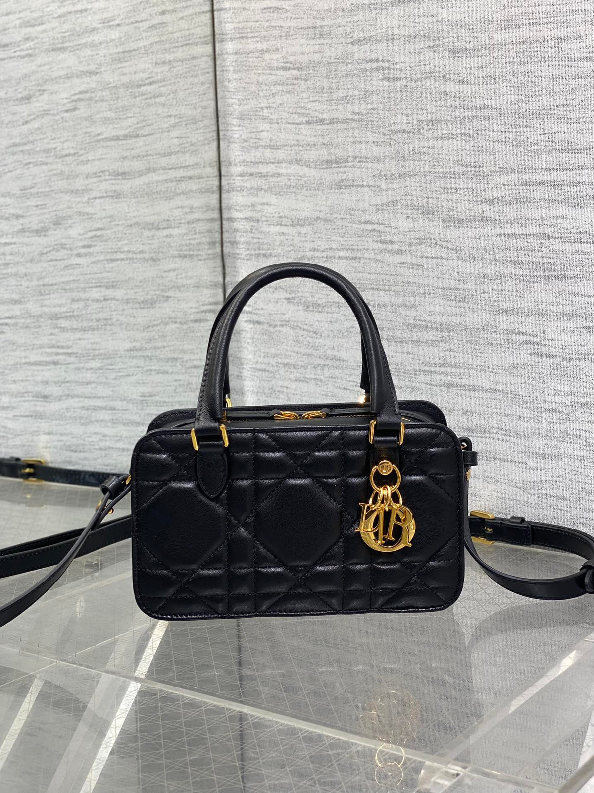 DIOR MINI GROOVE BAG 20 IN BLACK MACROCANNAGE LAMBSKIN 226487