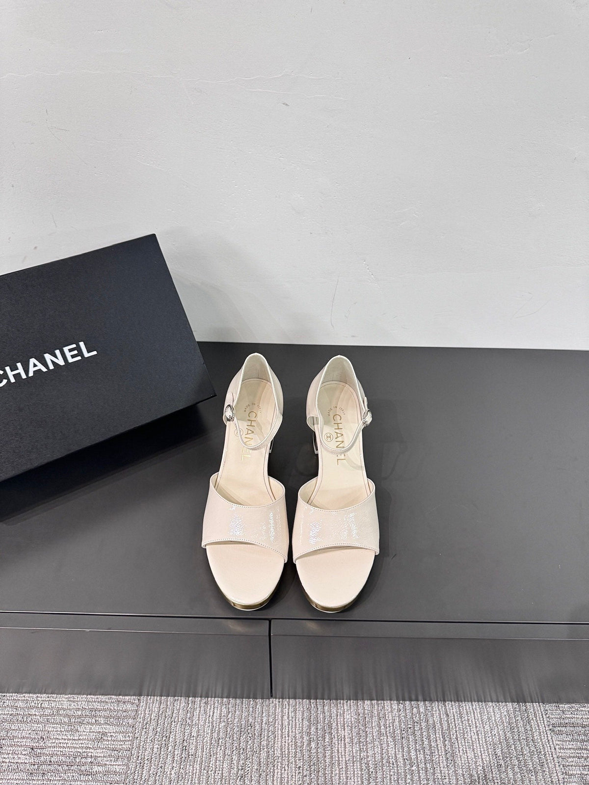 CHANEL BLOCK HEEL SANDALS WHITE SHEEPSKIN