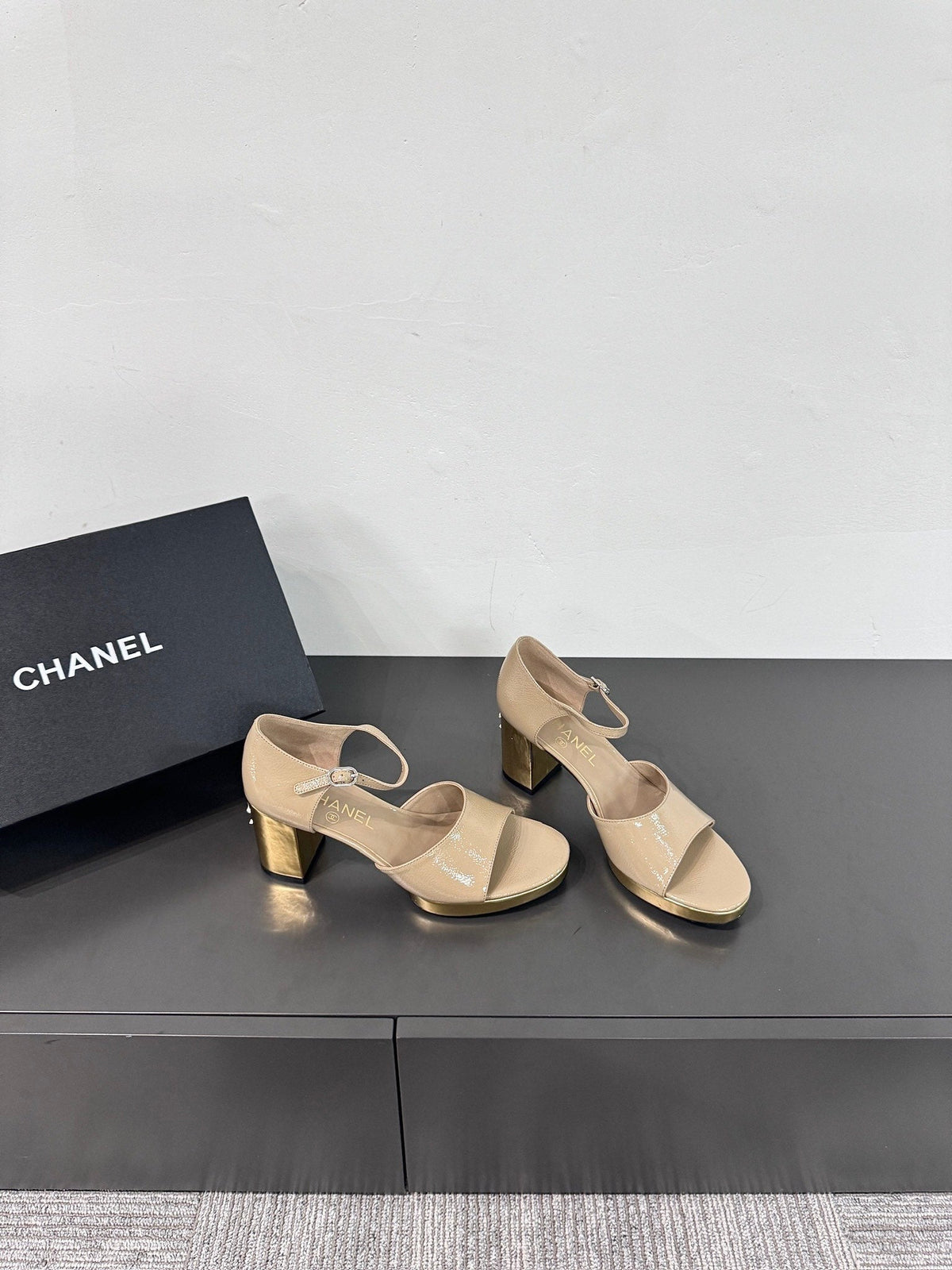 CHANEL BLOCK HEEL SANDALS BEIGE SHEEPSKIN